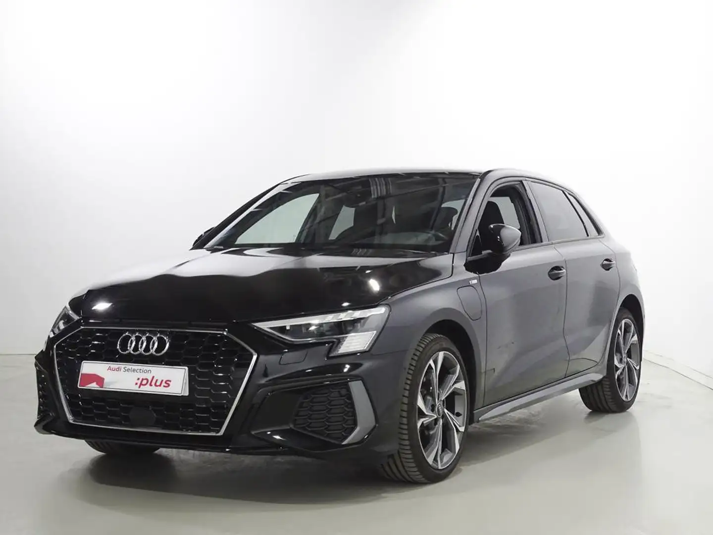 Audi A3 SB 40 TFSIe Genuine S tronic Negro - 1