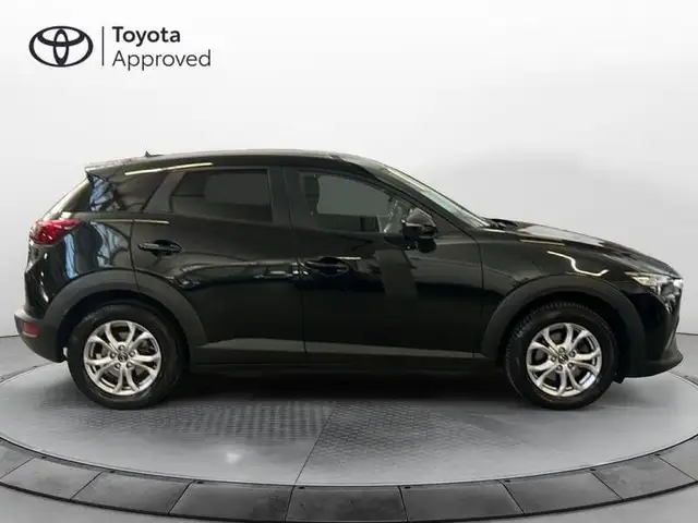 Mazda CX-3 view 3