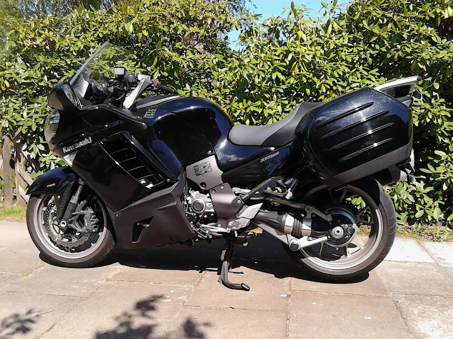 Kawasaki GTR 1400 Nero - 1