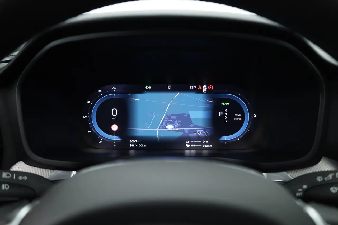 Volvo V60 2.0 T6 Plug-in hybrid AWD Plus Dark Pano Trekh, миниатюра 17