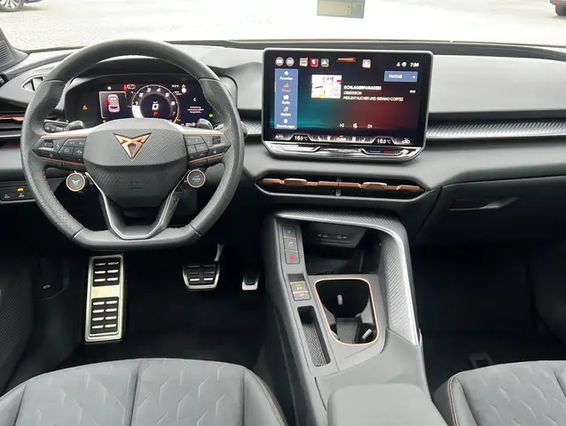 Cupra Terramar view 3