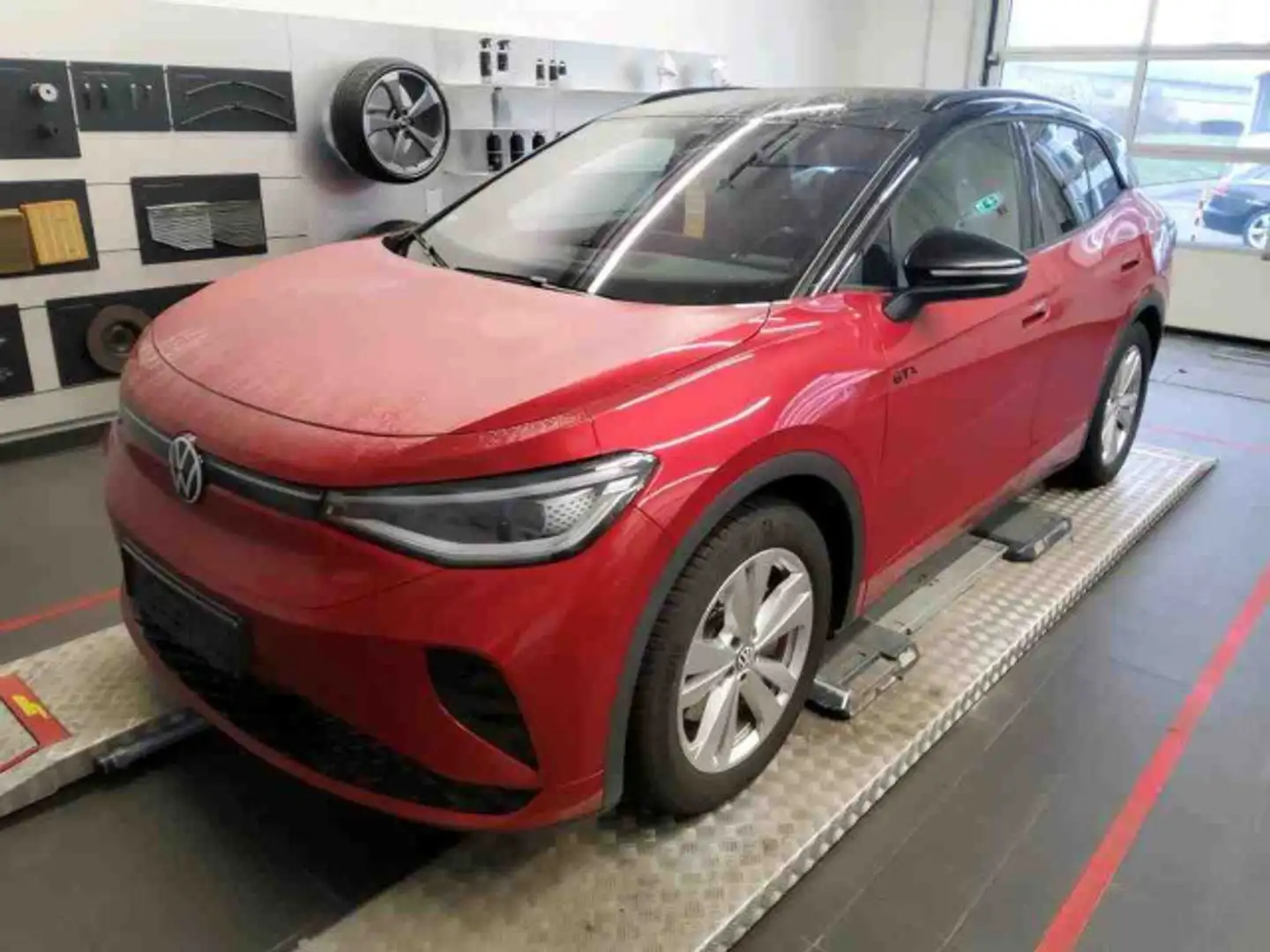 Volkswagen ID.4 GTX *PANO*IQ-MATRIX*ACC*NAV*WärmeP*PDC*SHZ* Rot - 2