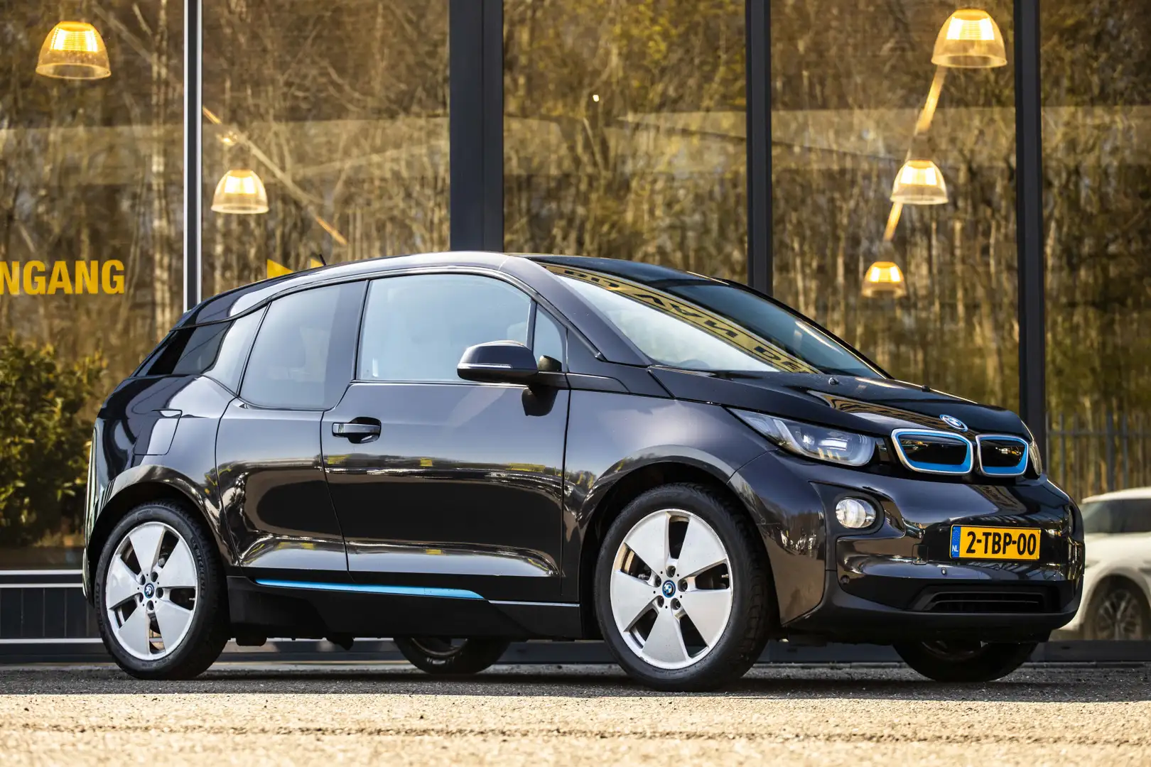 BMW i3 Basis Comfort 22 kWh Gri - 1