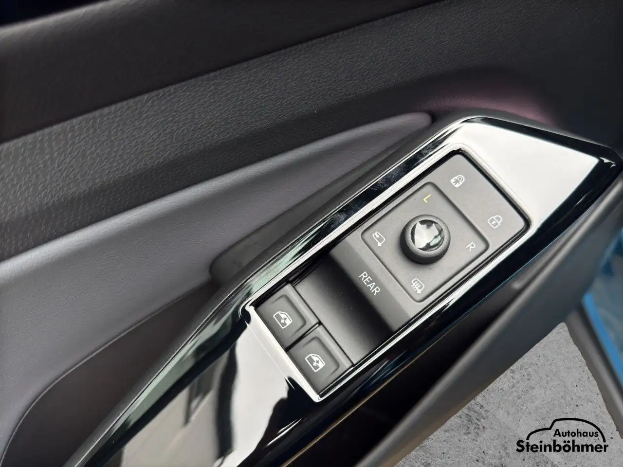 Volkswagen ID.4 Pure 140 kW (190 PS) 58 kWh Modelljahr 2027!, миниатюра 16