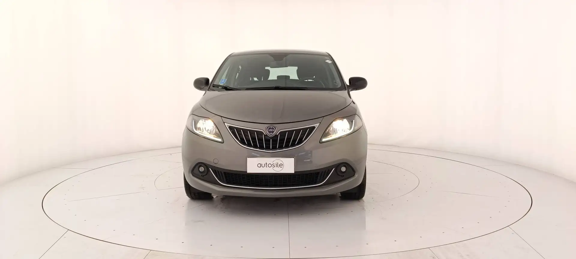 Lancia Ypsilon 1.0 FireFly Hybrid Platino Grigio - 2