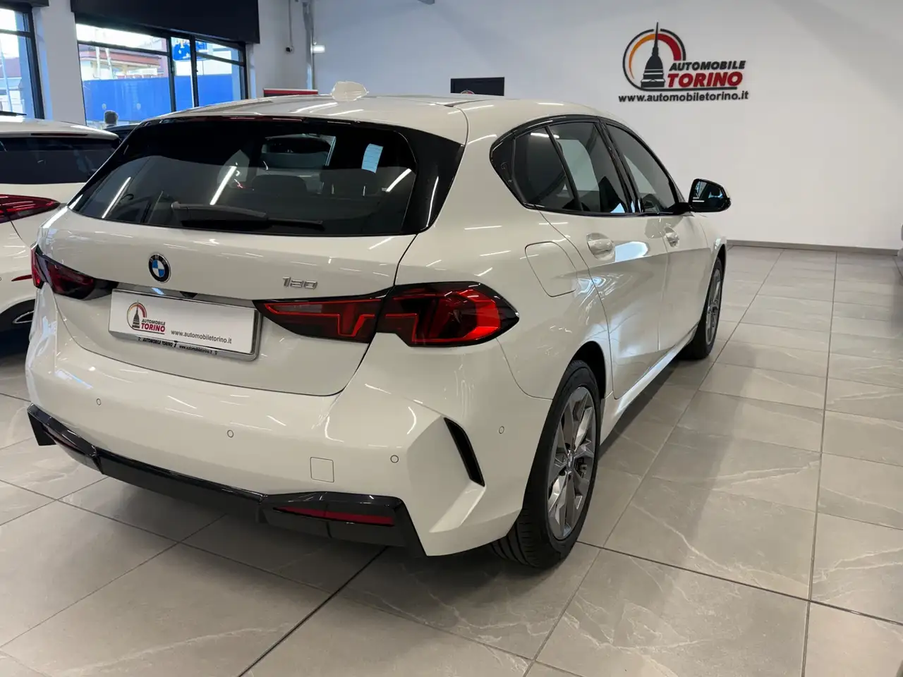 BMW 1 Series 120 48V 5p., миниатюра 4
