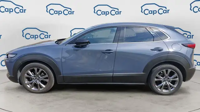 Mazda CX-30 view 2