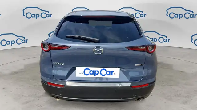 Mazda CX-30 view 3