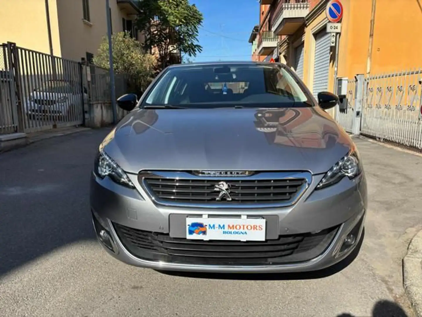 Peugeot 308 BlueHDi 120 S&S GT Line "ProMMo" Gris - 2