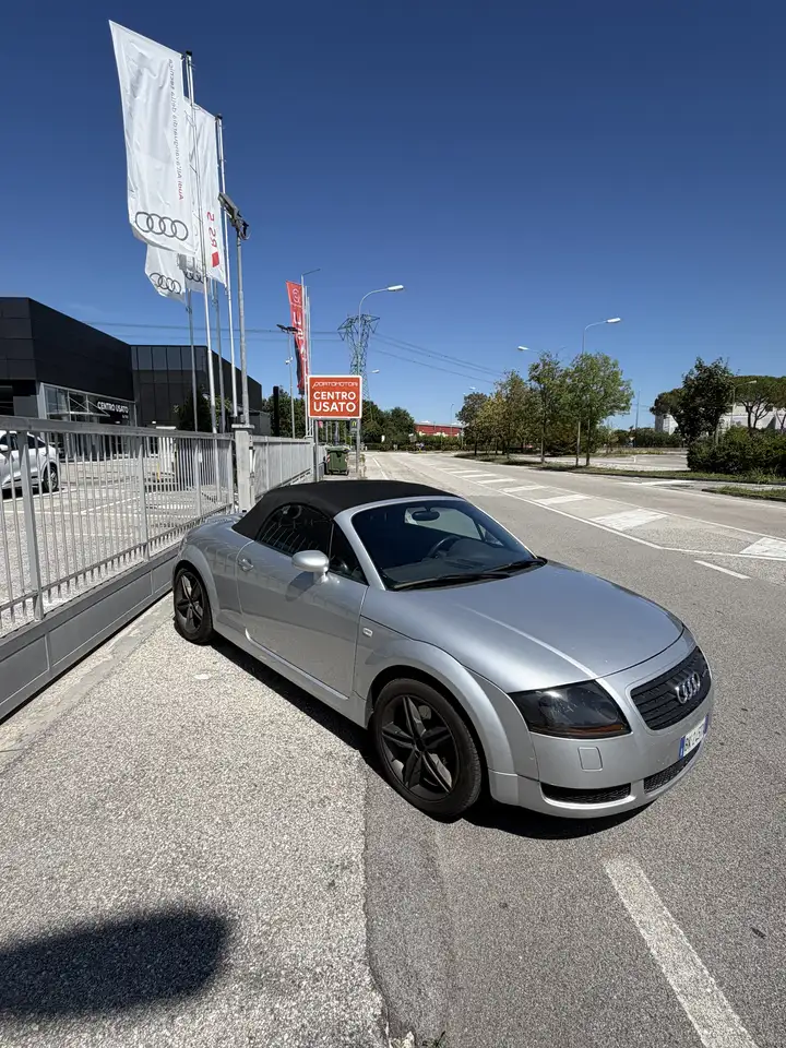 Audi TT Roadster 1.8t quattro 225cv ASI, foto 1