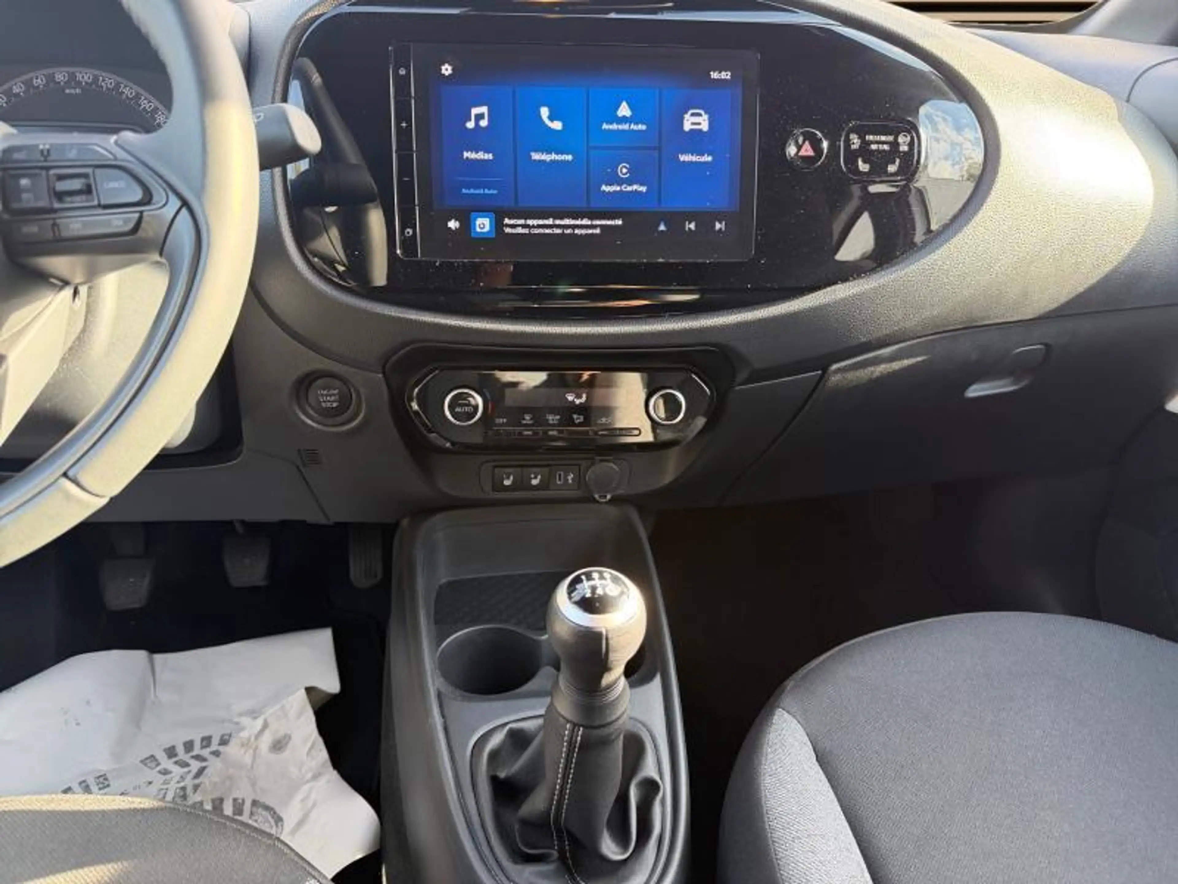 Toyota Aygo X play — photo 15