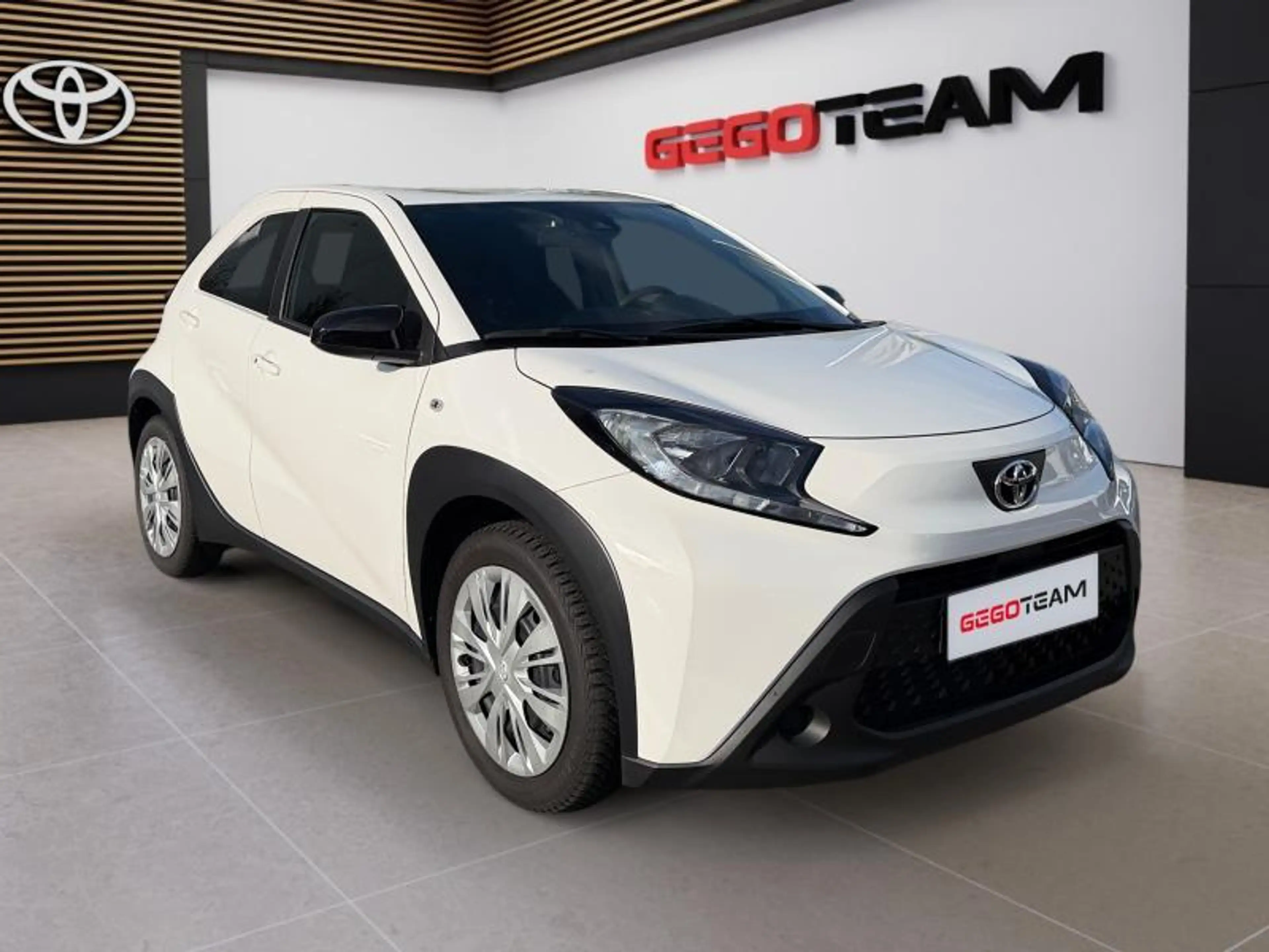 Toyota Aygo X play — photo 7