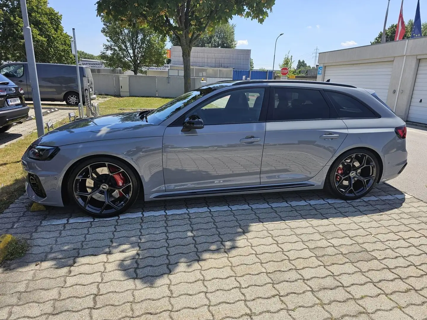 Audi RS4 RS4 Avant TFSI Final Edition Tiptronic Grau - 2