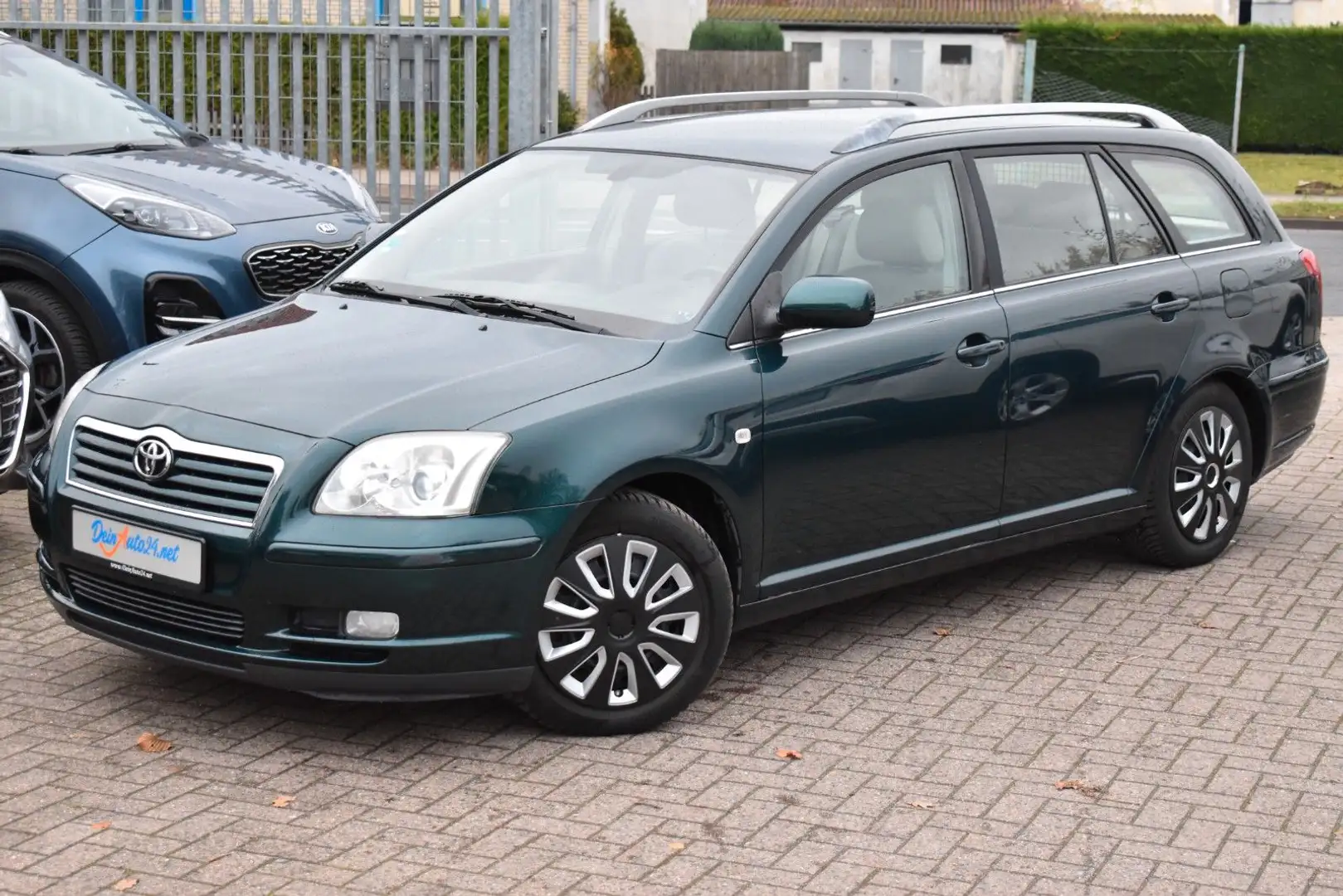 Toyota Avensis Kombi 2.0 Executive AUT.|Leder|Klimaaut. Verde - 1