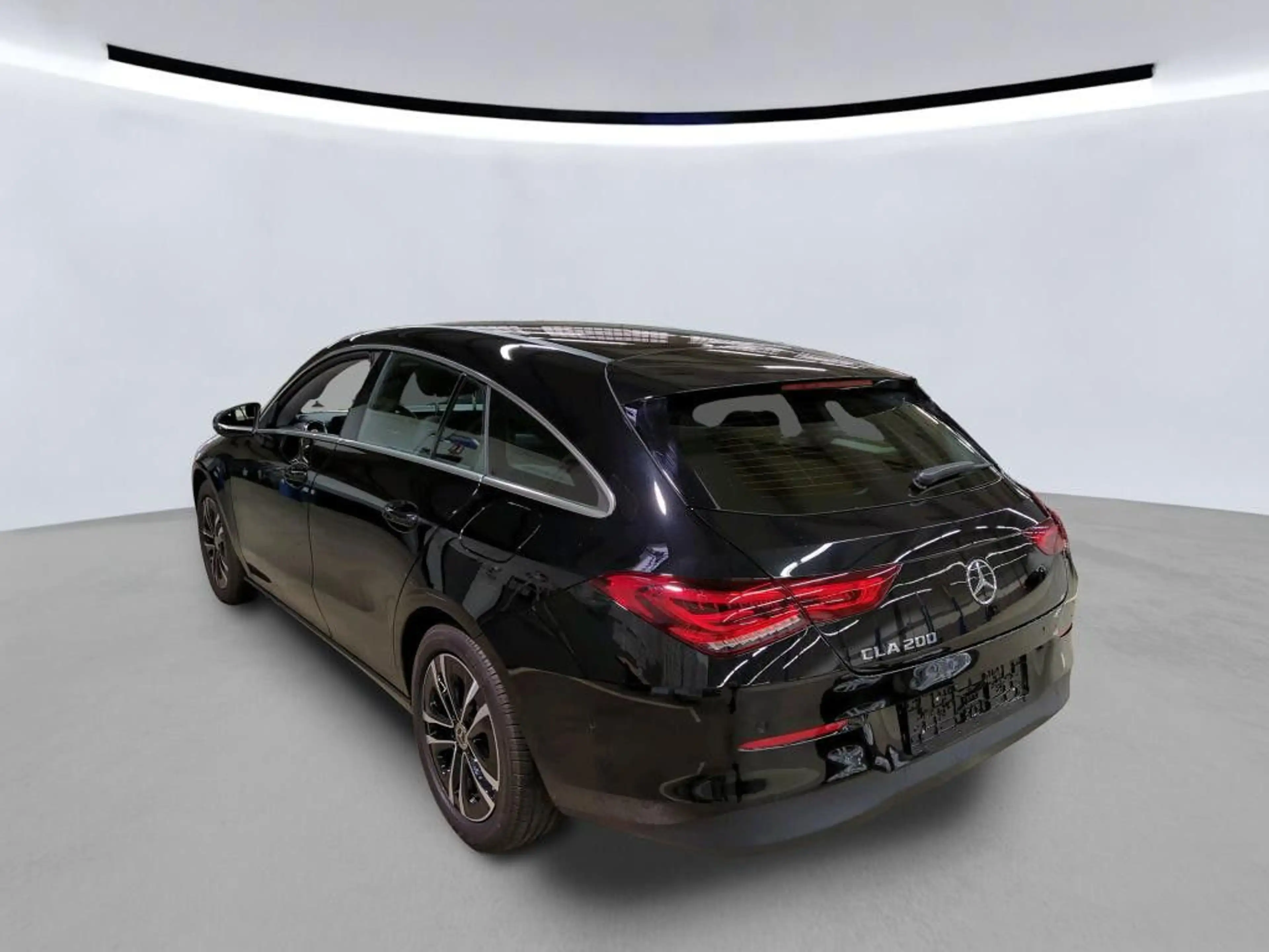 Mercedes-Benz CLA 200 Kamera*LED*Leder*Navi+*17*DAB*1Hand — photo 4