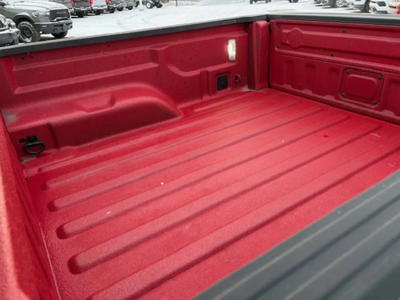 Jeep Gladiator photo Jeep Gladiator