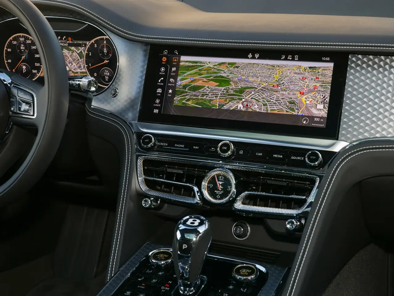 Bentley Flying Spur 2025 — фото 11