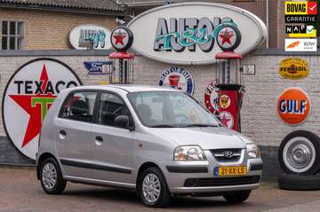 1.1i Active Young 5-deurs +NAP NL-auto Mooi