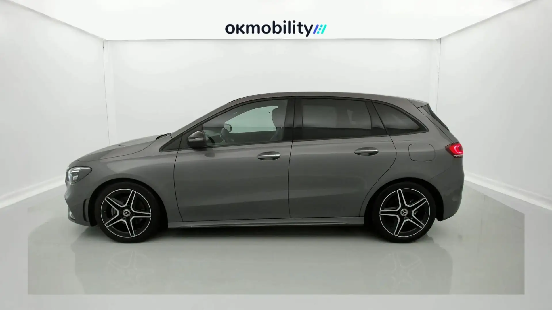 Mercedes-Benz B 200 200d Zilver - 2