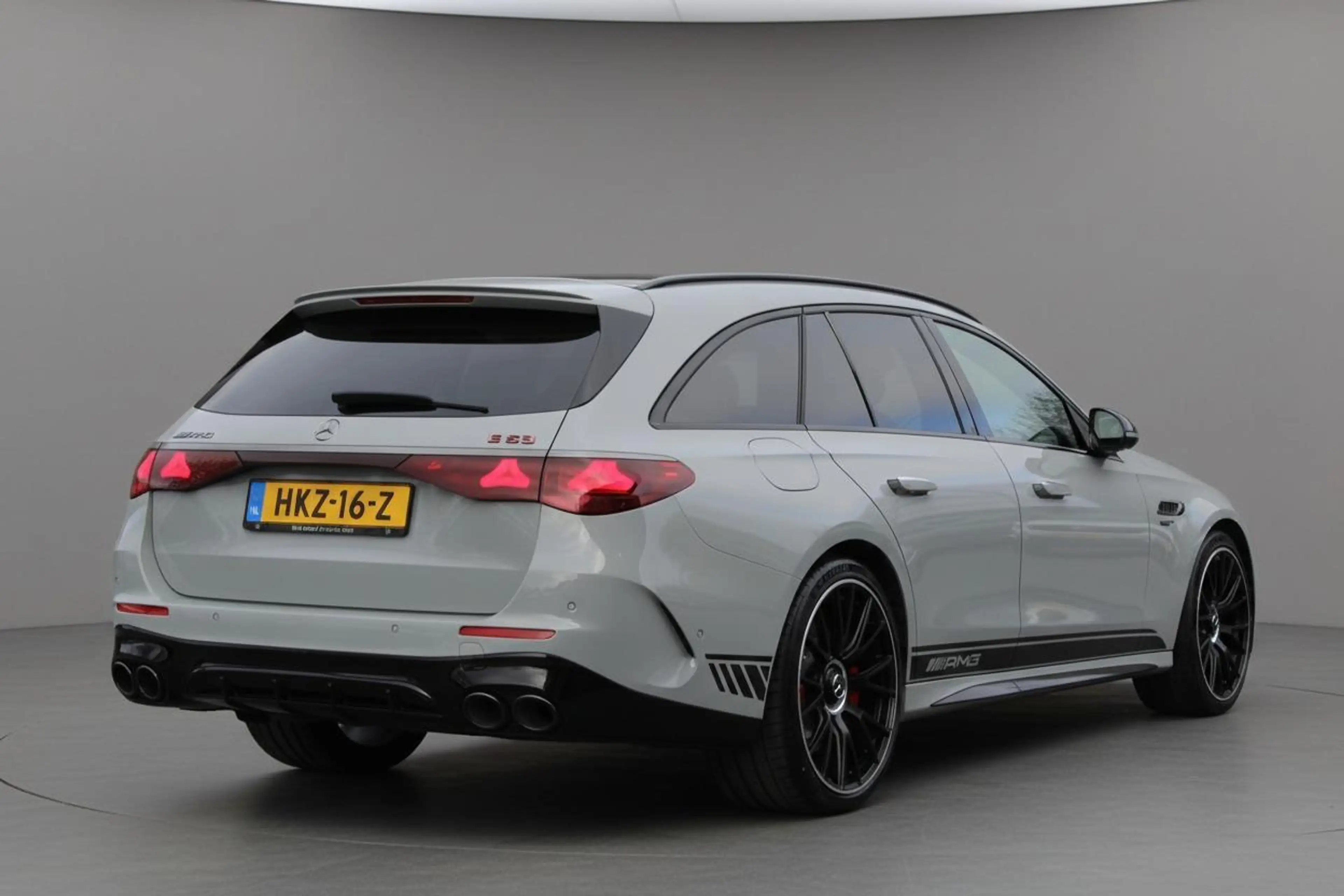 Mercedes-Benz E 53 AMG Estate | 612 PK | Carbon | PPF | Softclose | 4WS | — photo 3