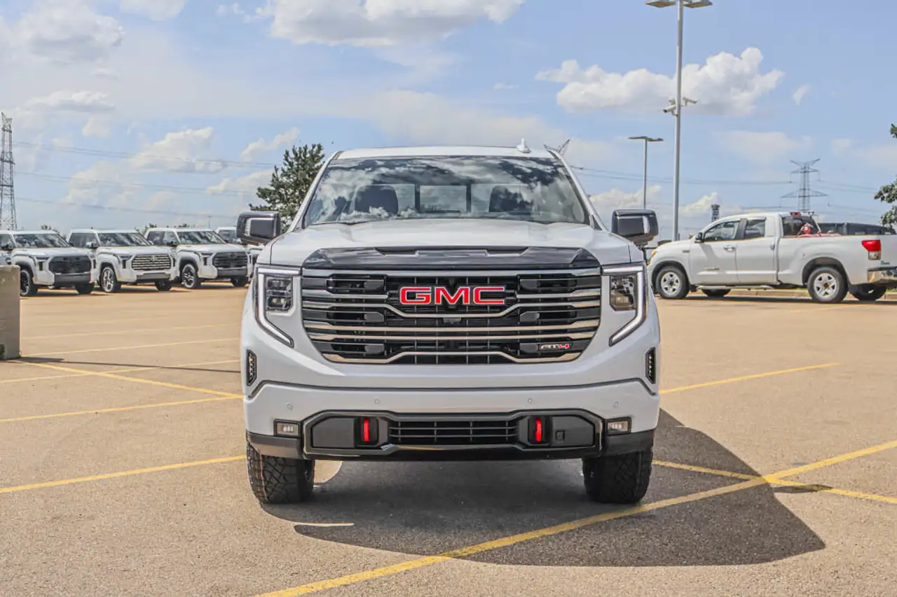 GMC Sierra 1500 снимка GMC Sierra 1500