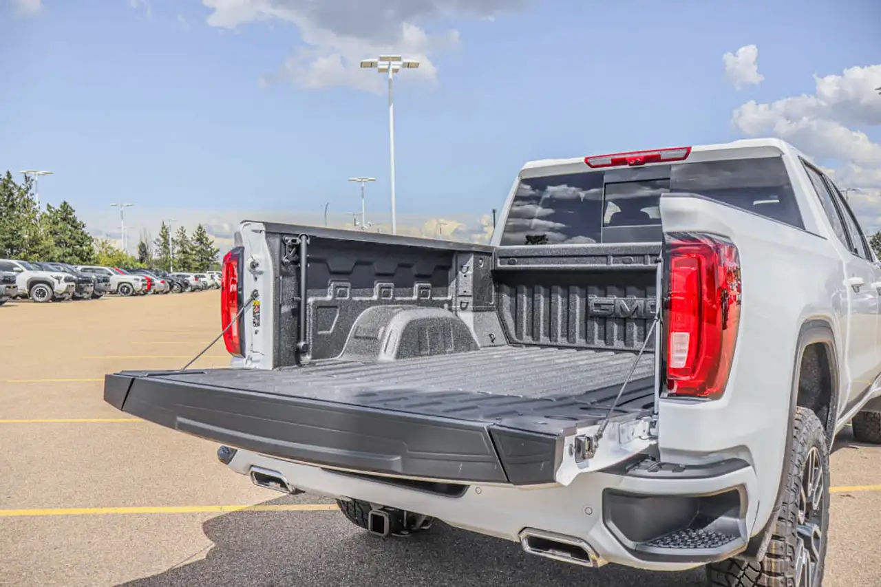 GMC Sierra 1500 снимка GMC Sierra 1500