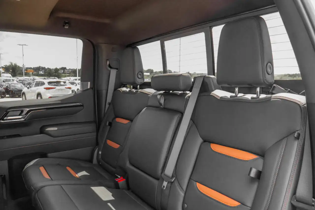 GMC Sierra 1500 снимка GMC Sierra 1500