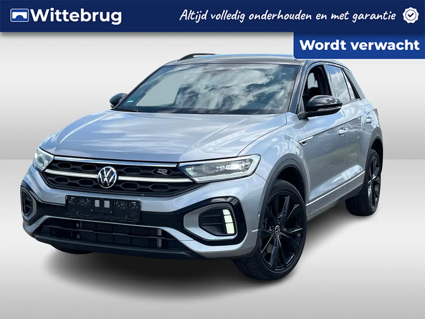 Volkswagen T-Roc 1.5 TSI 150pk DSG R-Line / Black Style / Virtual C Zilver - 1