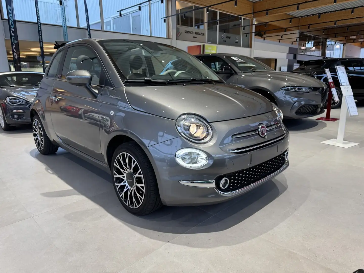 Fiat 500 Cabrio Dolce Vita Gris - 2