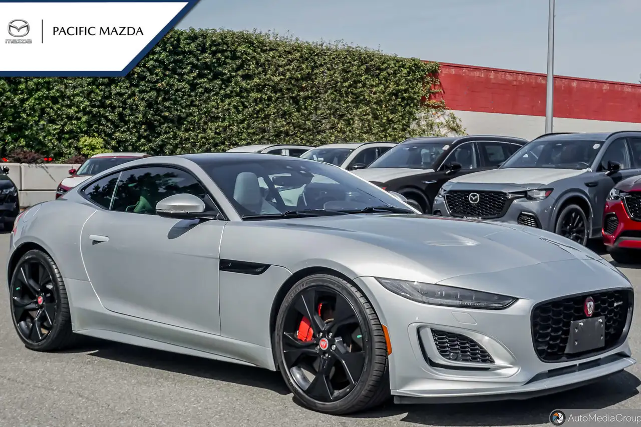 Jaguar F-Type снимка Jaguar F-Type