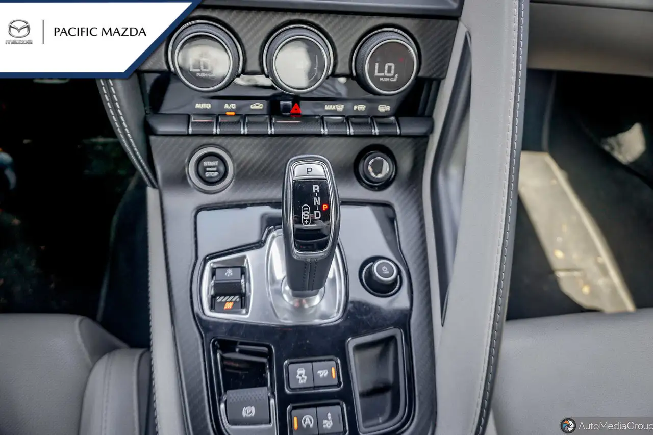 Jaguar F-Type снимка Jaguar F-Type