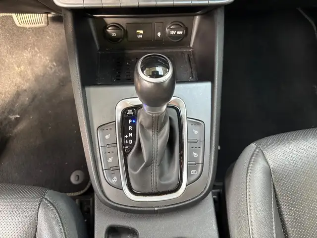 Hyundai Kona view 8