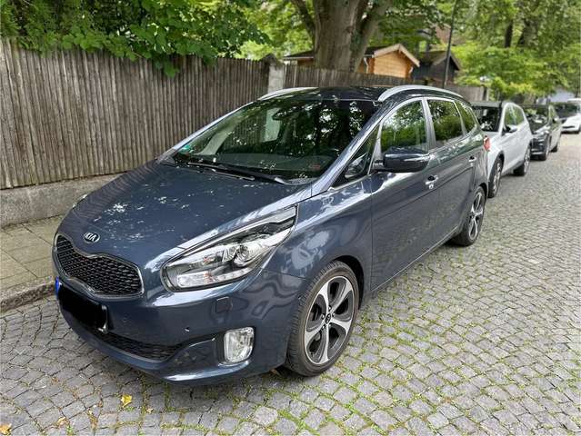 Imagine Kia Carens 1.7 CRDi Aut. Spirit 7 Sitzer 09/26 TÜV