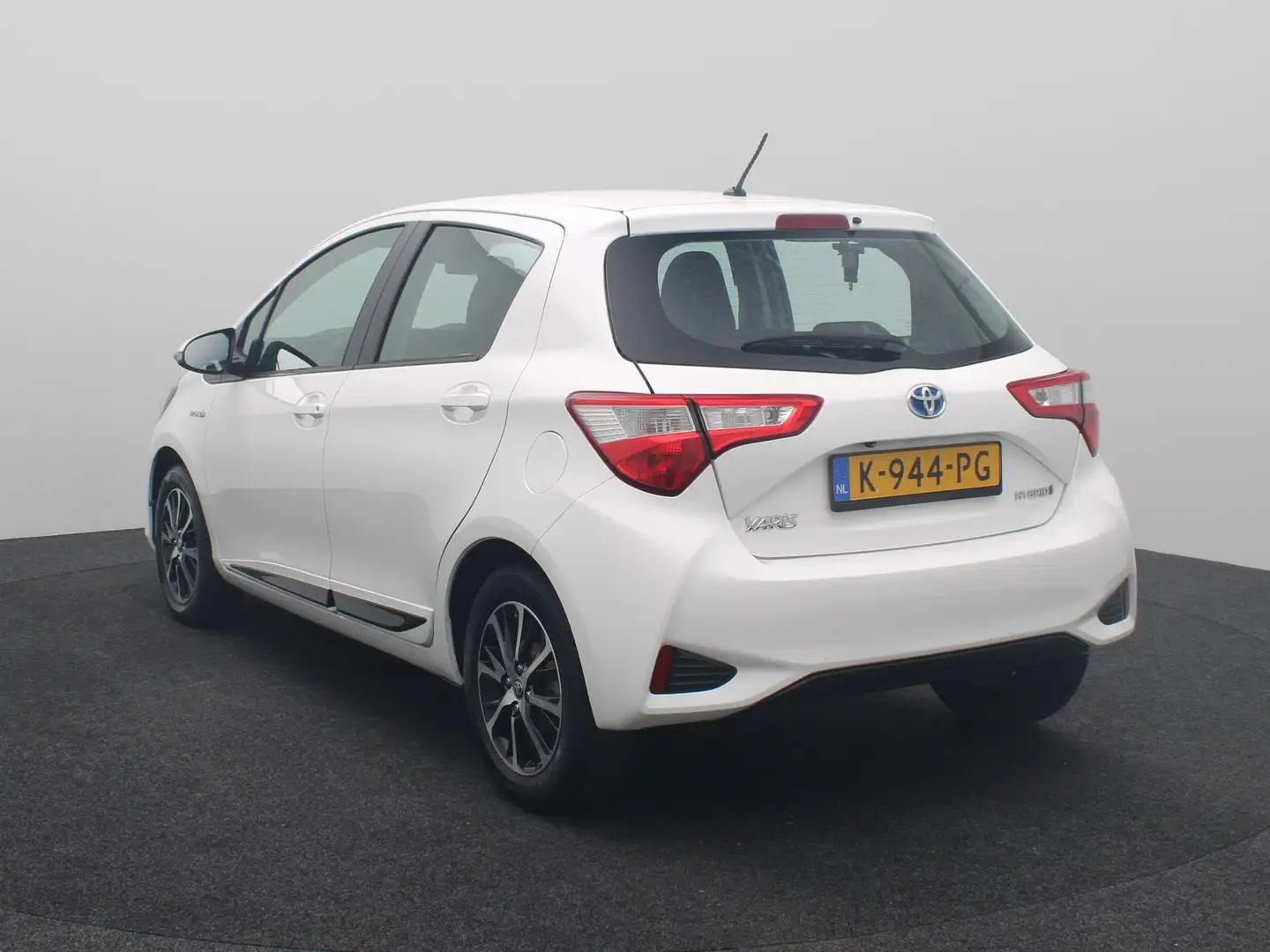 Toyota Yaris 1.5 Hybrid Design Sport Automaat | Achteruitrijcam Blanc - 2