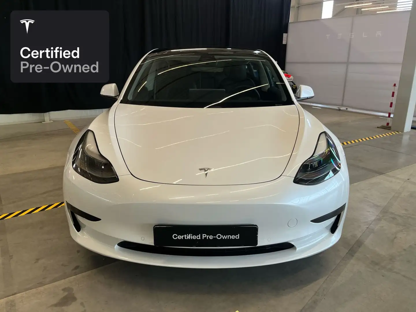 Tesla Model 3 Rear-Wheel Drive “Certified Pre-Owned” Bianco - 2