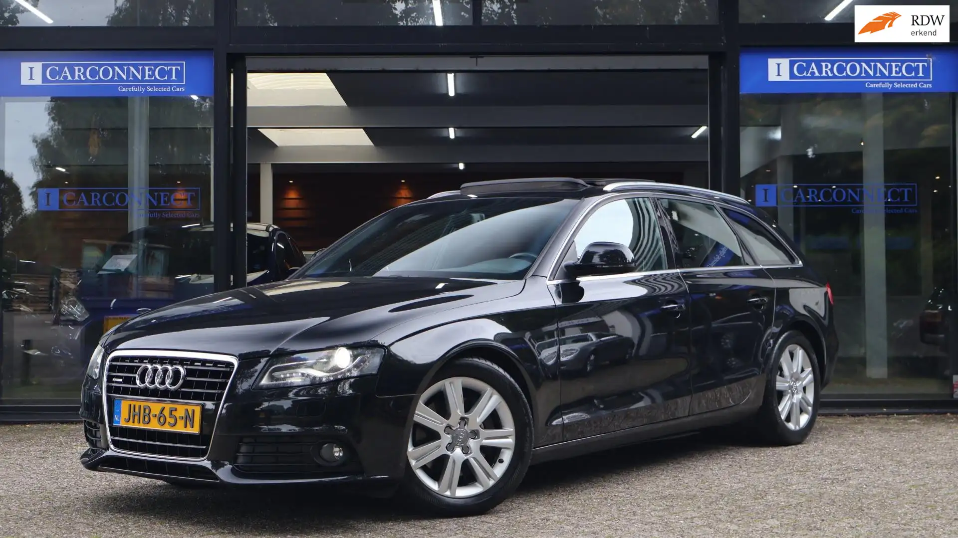 Audi A4 Avant 3.2 FSI quattro Pro Line 265pk|Pano|ACC|Lede Zwart - 1