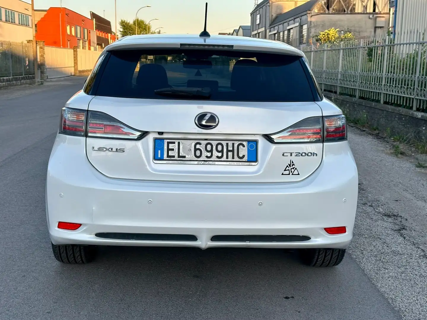 Lexus CT 200h 1.8 Executive cvt - 2