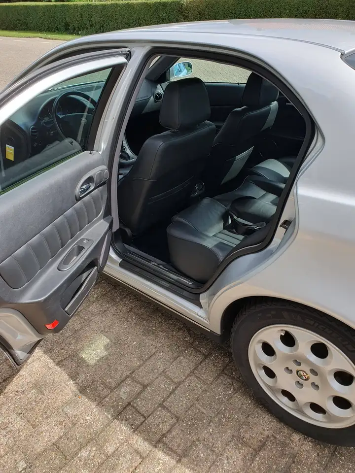 Alfa Romeo 166 2.5 V6 Sportronic, foto 9