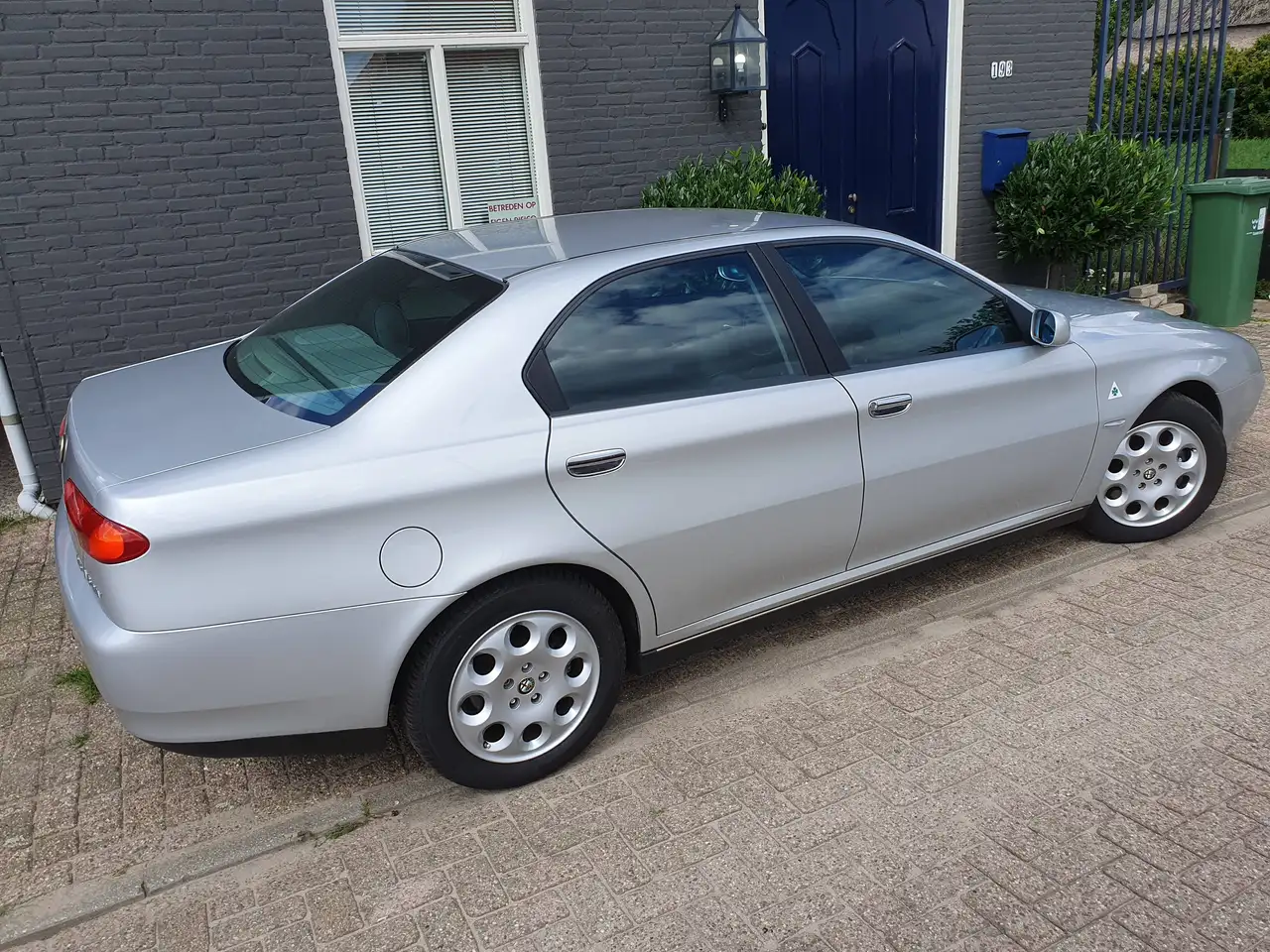 Alfa Romeo 166 2.5 V6 Sportronic, foto 4