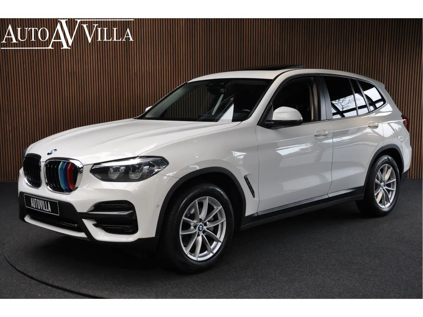 BMW X3 xDrive20i Business Edition | Pano | M-Sport | Came - 1