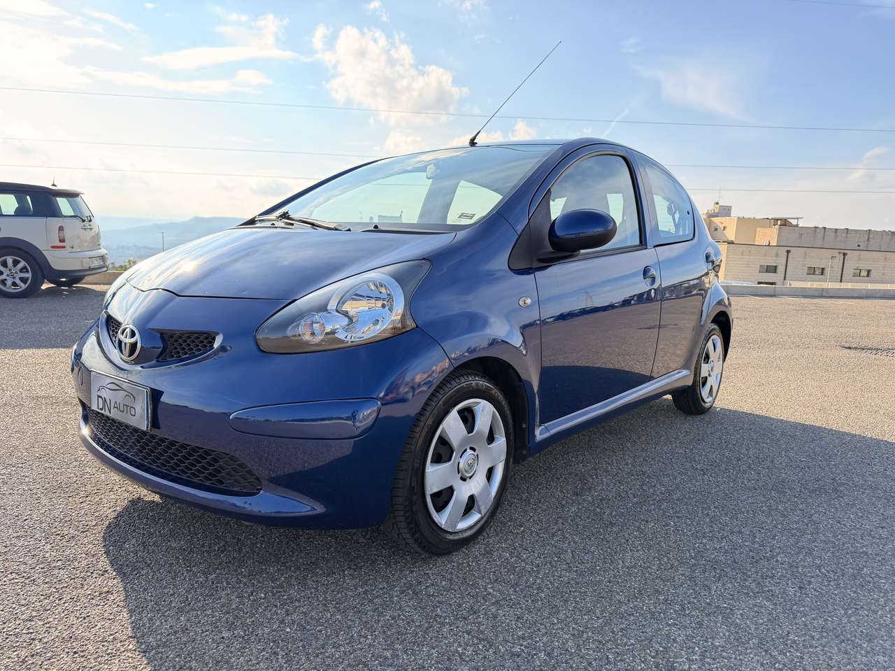 Toyota Aygo Aygo I 2005 5p 1.0 Blue mmt Semiautomatica