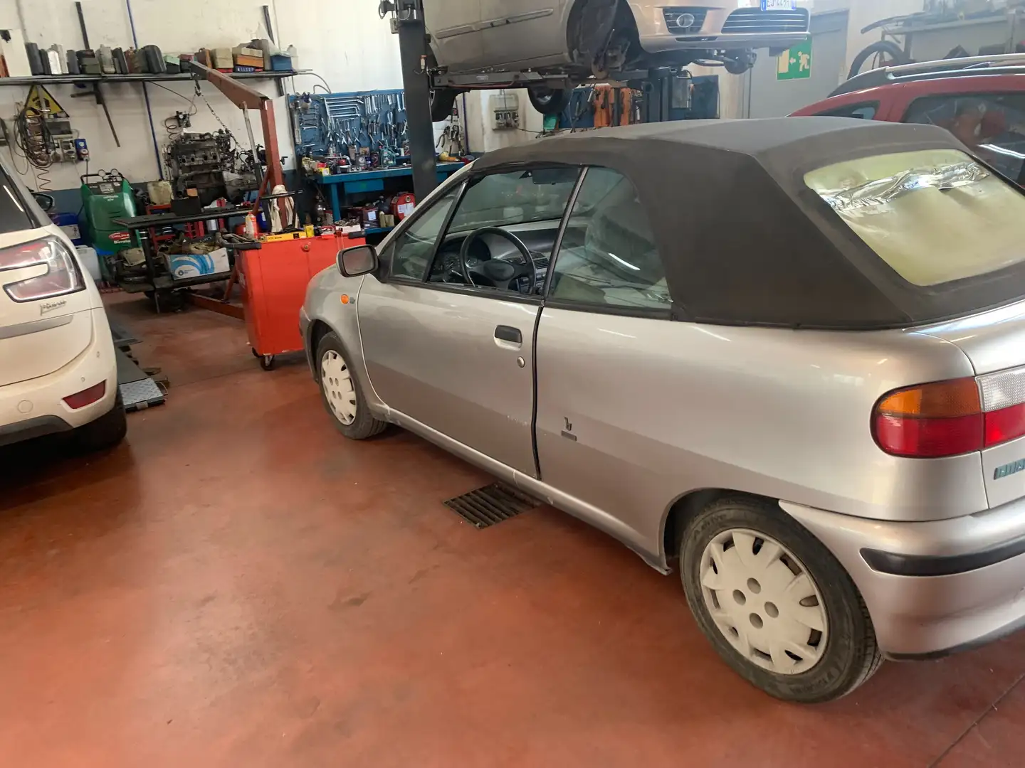 Fiat Punto Punto Cabrio 1.2 16v Argento - 1