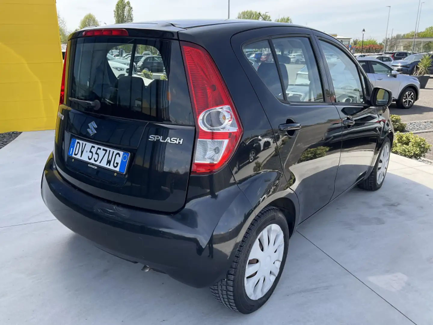 Suzuki Splash 1.0 L Negru - 2