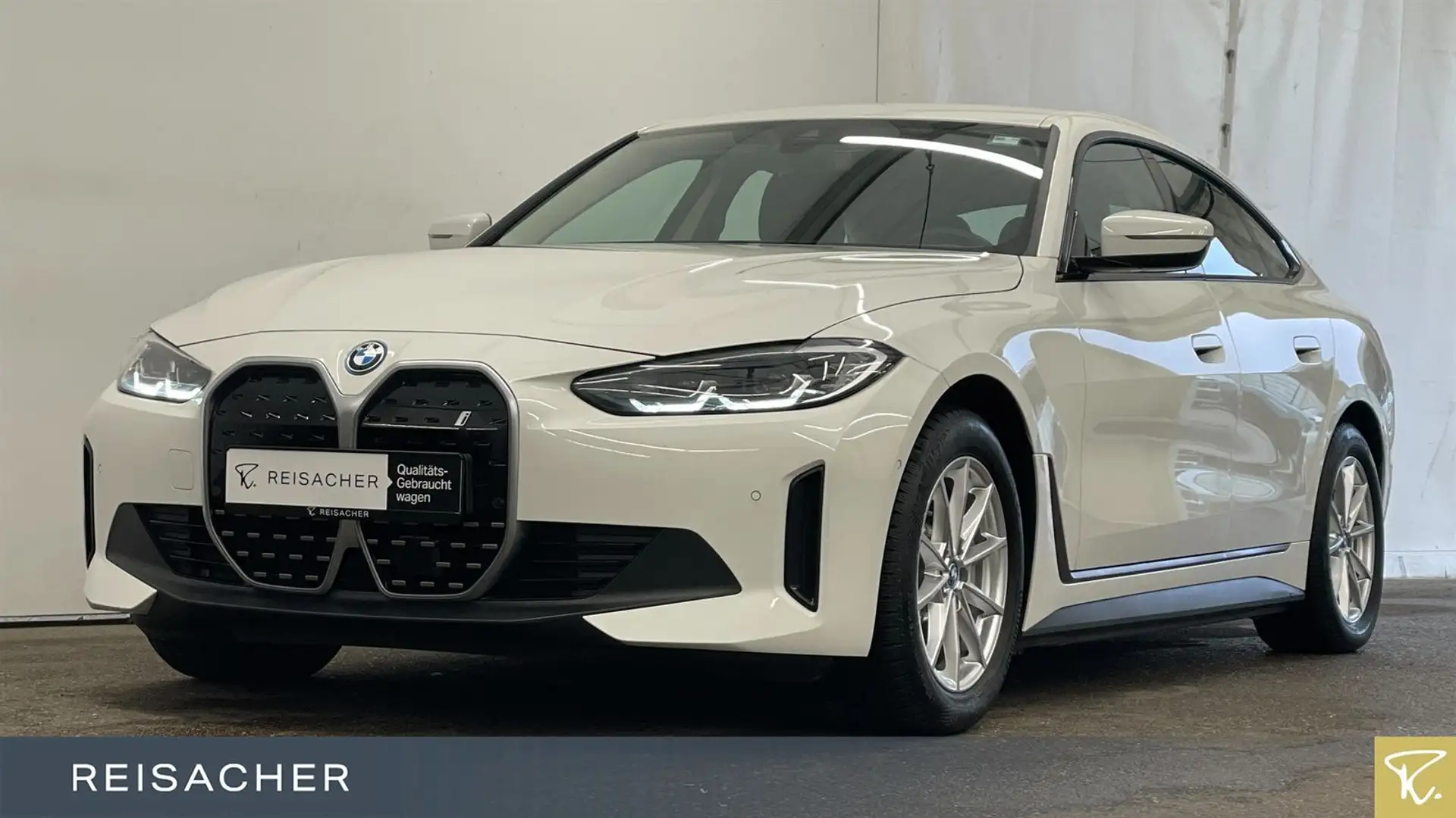 BMW i4 A eDrive35 Gran Coupé LC+ RFK PDC SHZ DAB 17" Weiß - 1