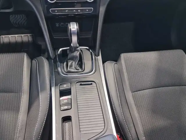 Renault Megane view 12