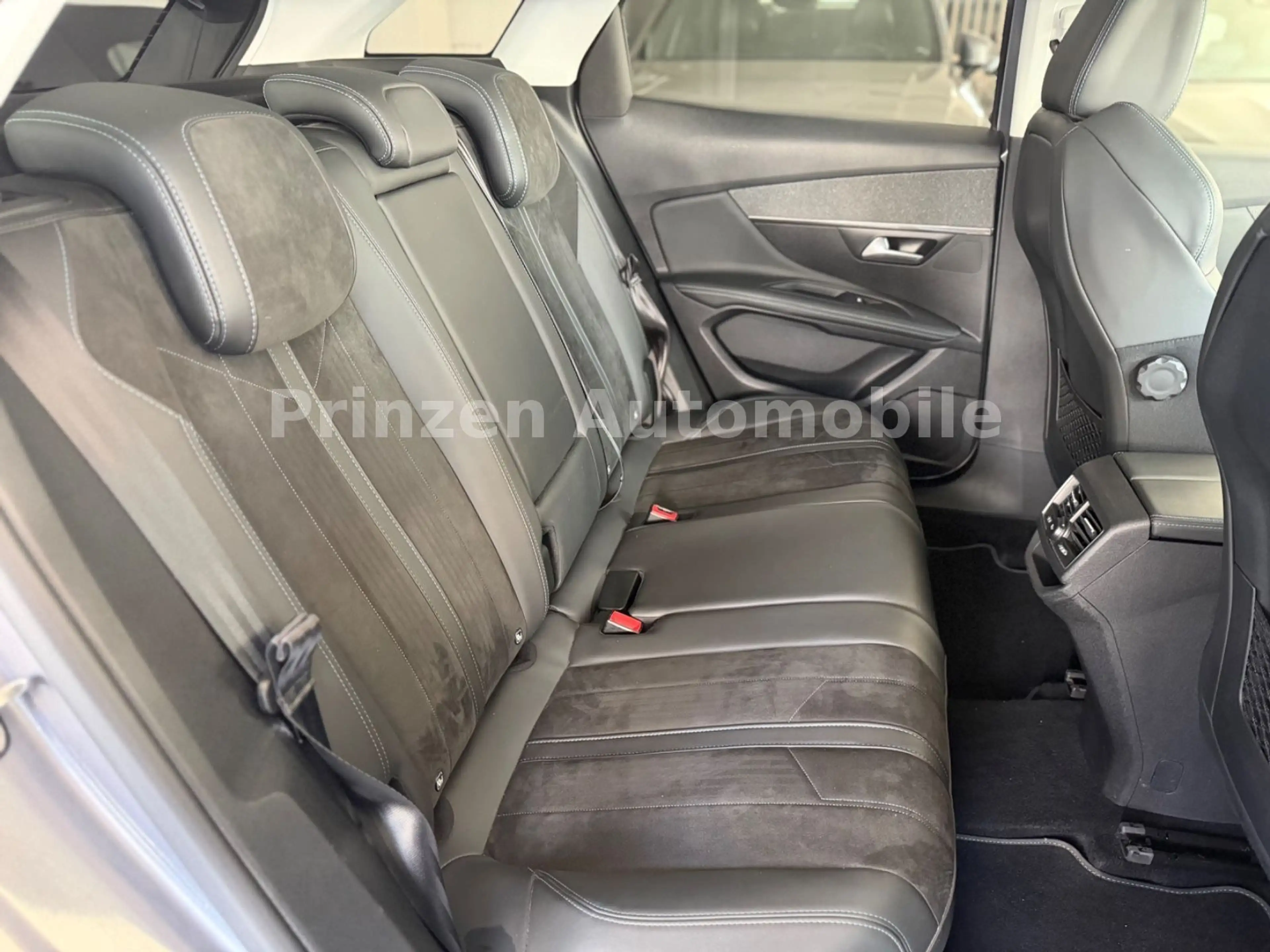 Peugeot 3008 Crossway 1,2 Puret*Spur*Ambiente*COC*Apple — photo 10