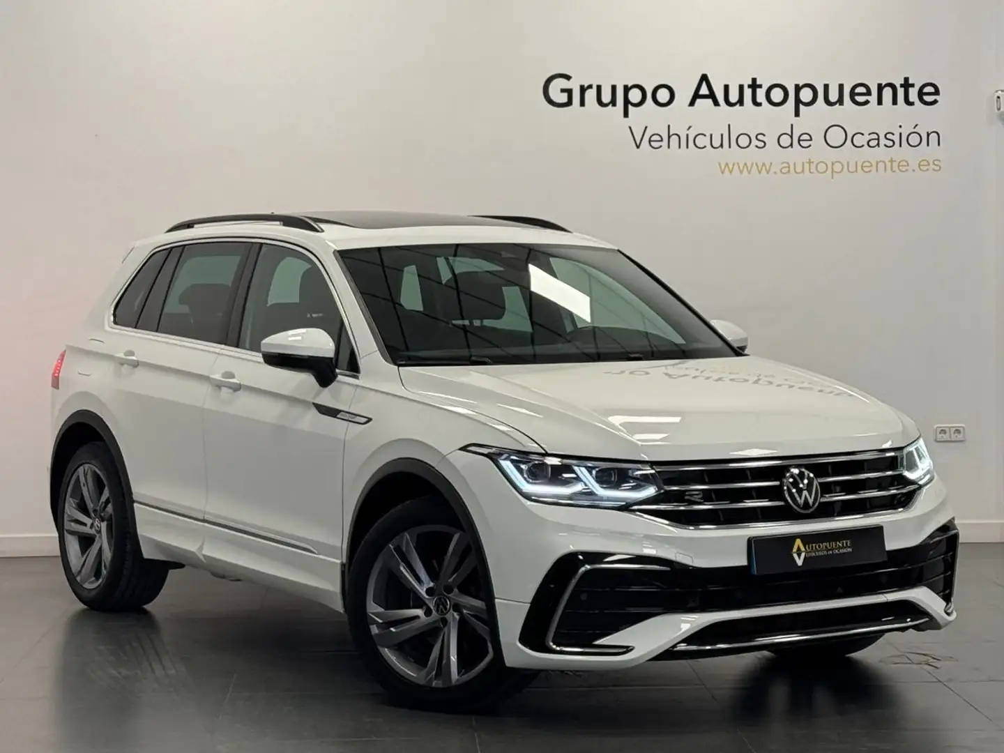 Volkswagen Tiguan R LINE Blanco - 1