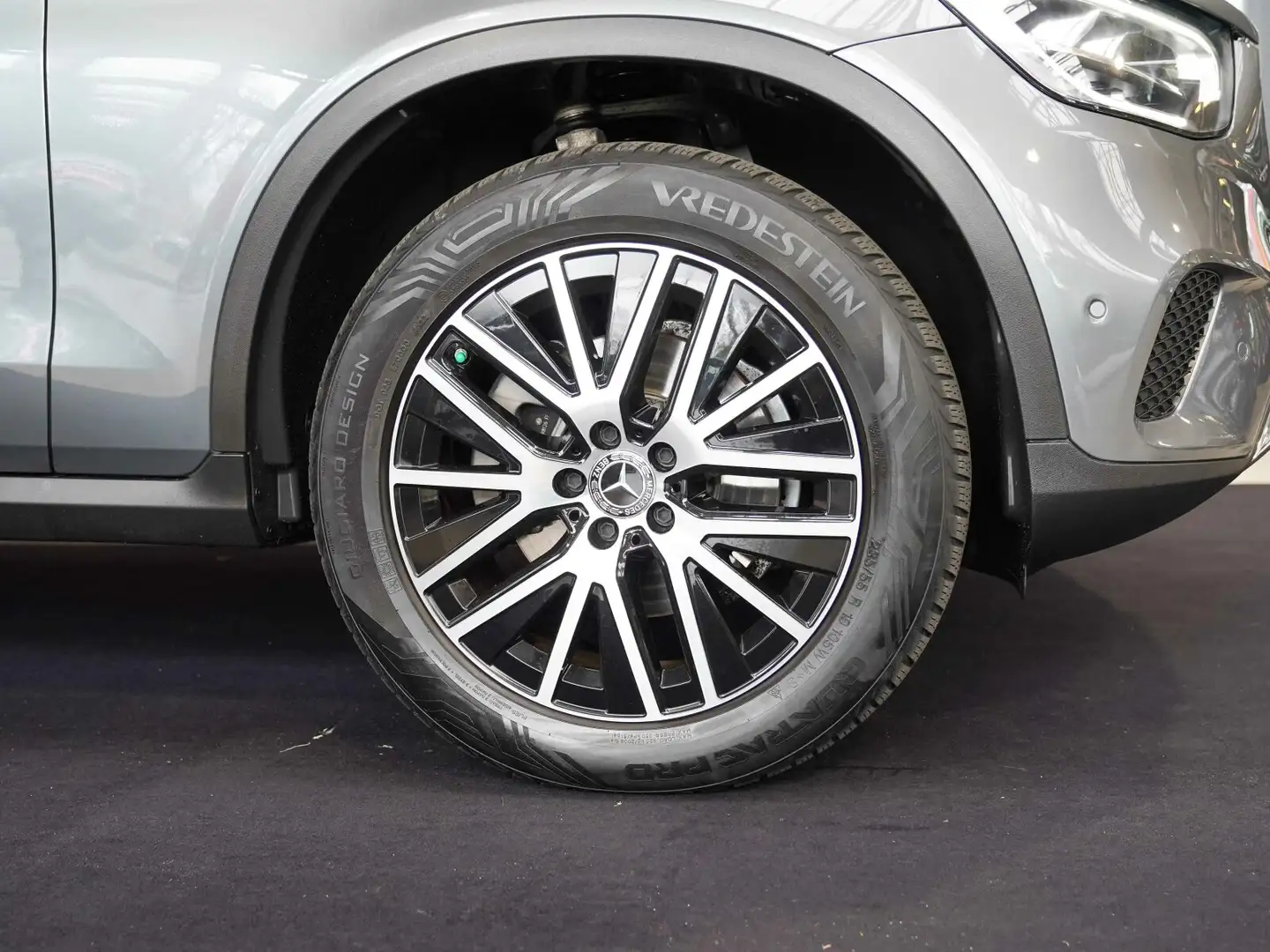 Mercedes-Benz GLC 220 GLC 220 d 4M AHK Fahrassistenz KEYLESS Kamera Grau - 2