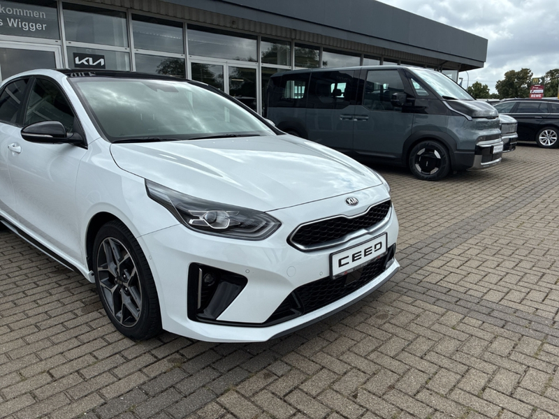 Kia Ceed / cee'd 1.4 T-GDI GT Line Leder/Glasdach/Navigation — photo 6