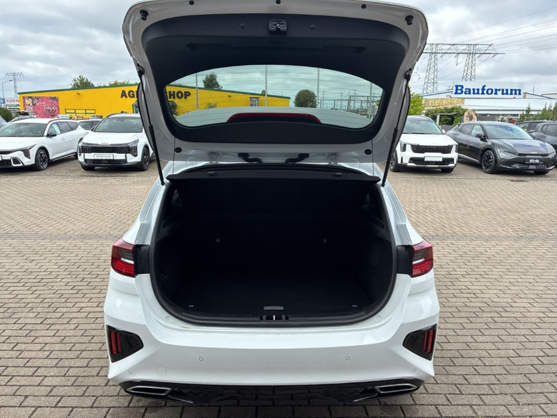 Kia Ceed / cee'd 1.4 T-GDI GT Line Leder/Glasdach/Navigation — photo 15